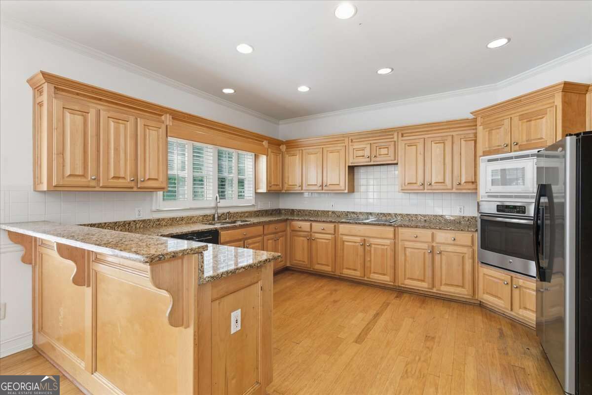 2021 Cockrell Pointe Nw Property Photo 3