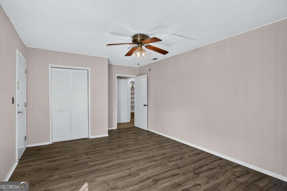 106 Greenbriar Drive Property Photo 19