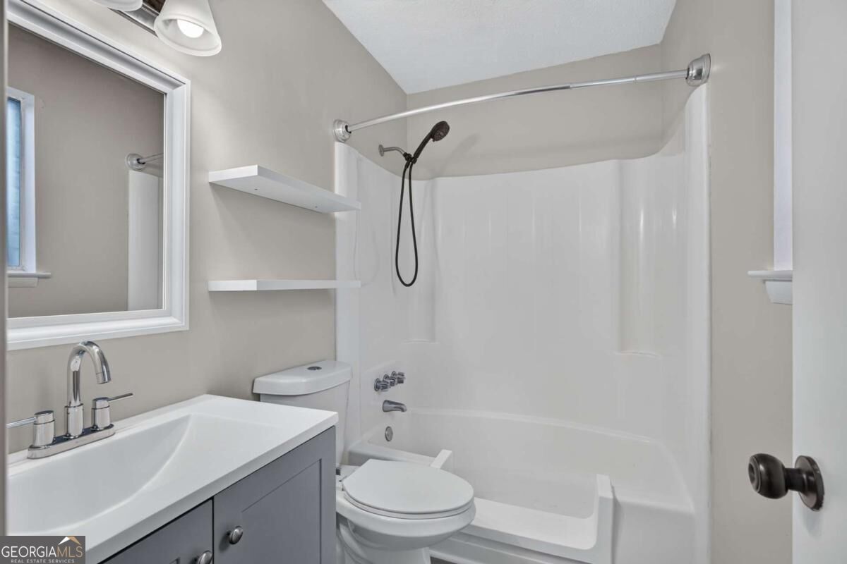 106 Greenbriar Drive Property Photo 33