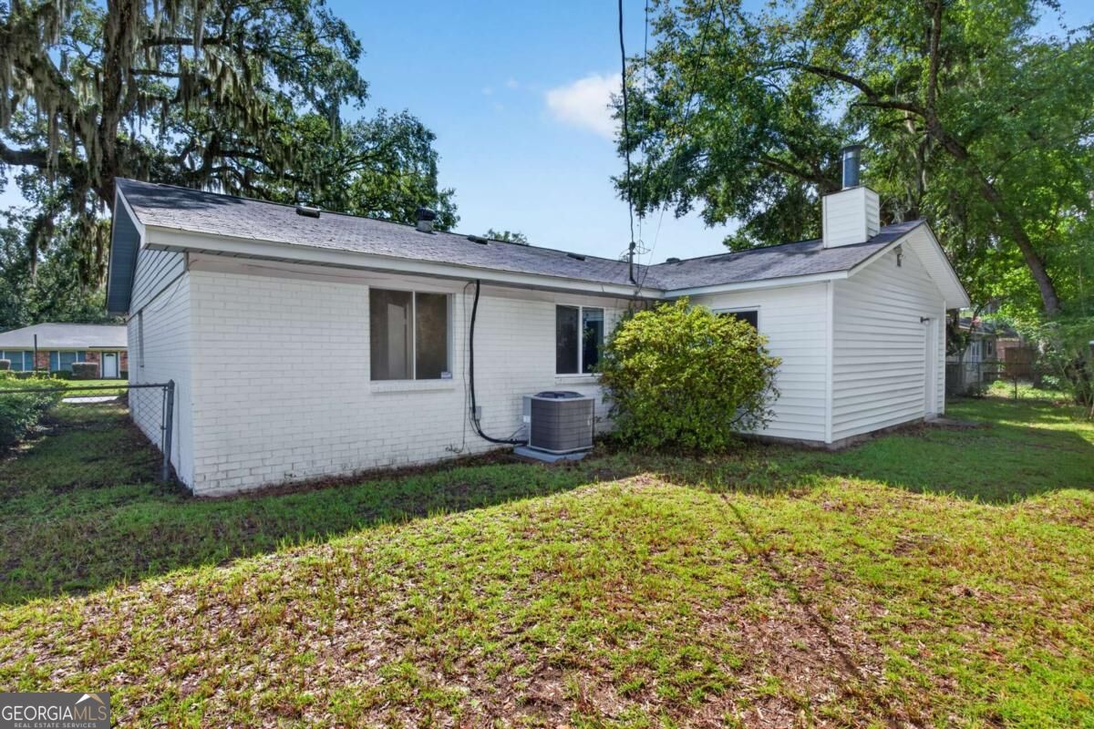 106 Greenbriar Drive Property Photo 37