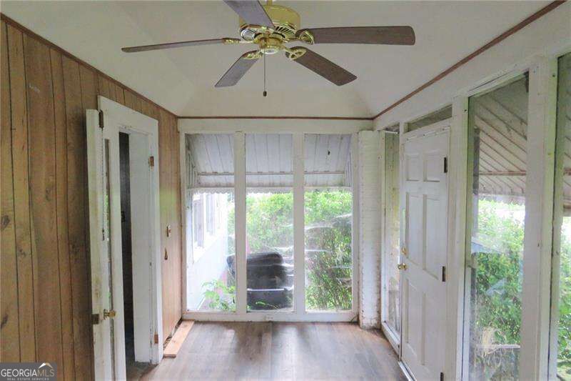1744 Neely Avenue Property Photo 3