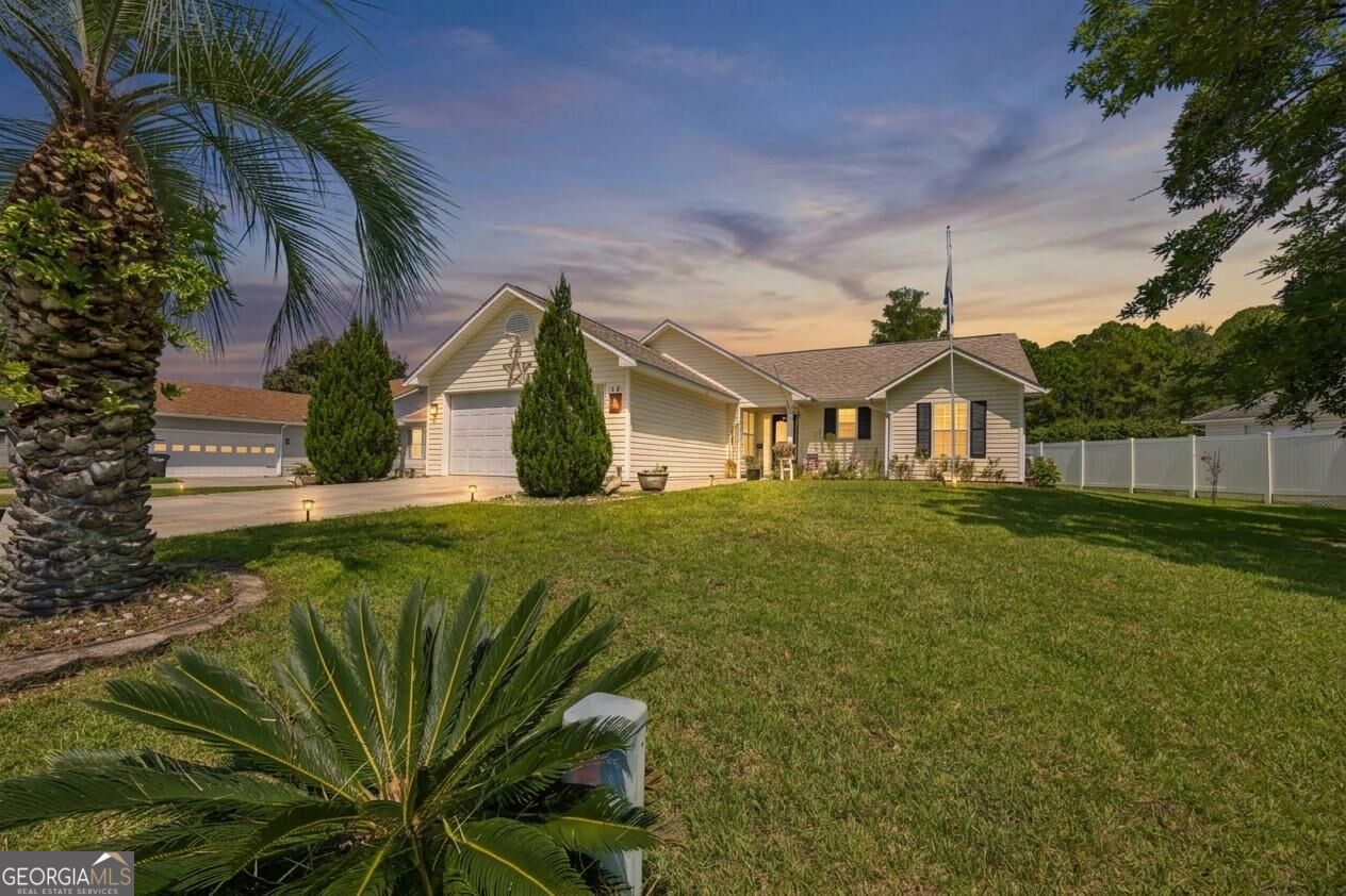20 Lakefront Drive Property Photo 1