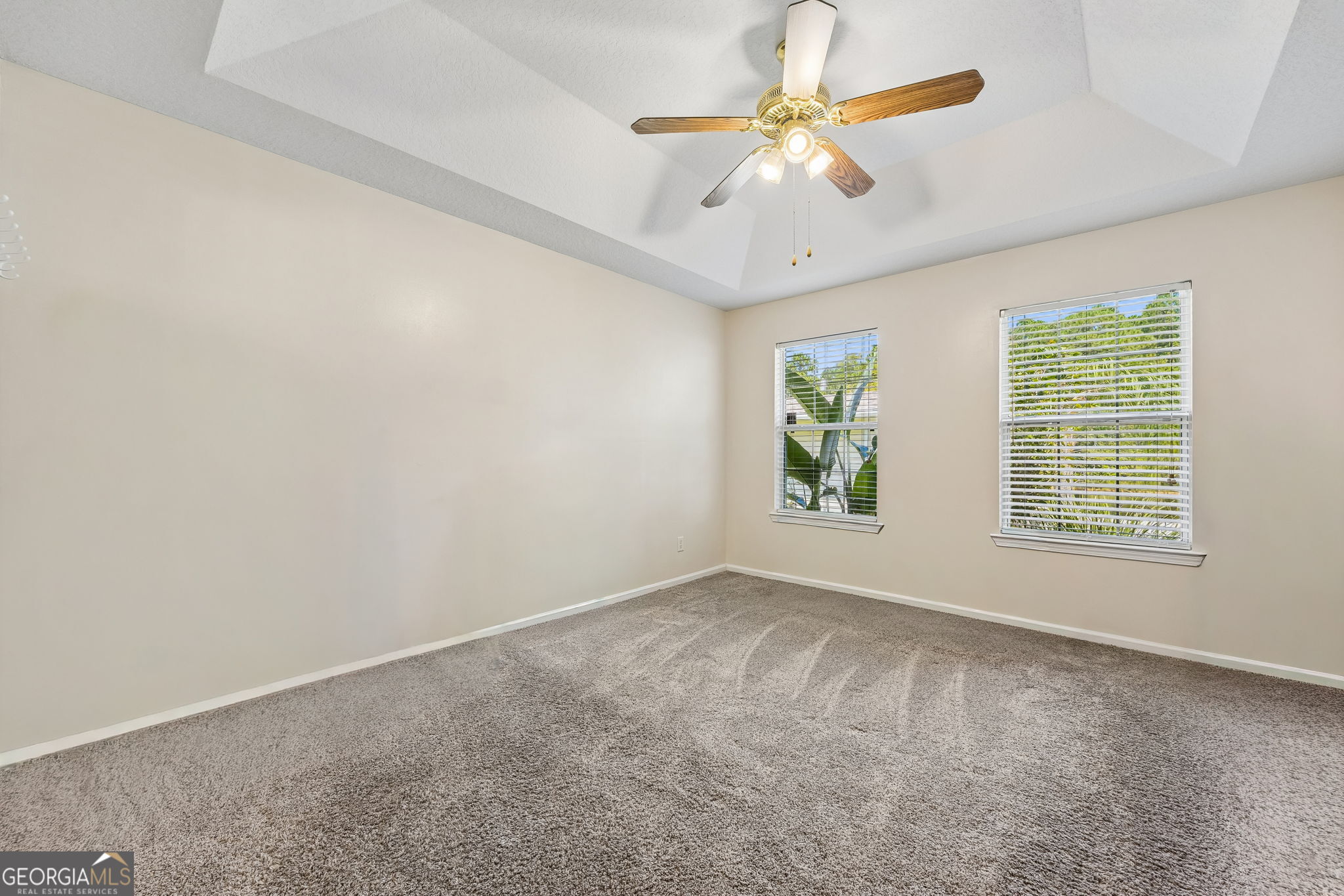 20 Lakefront Drive Property Photo 16