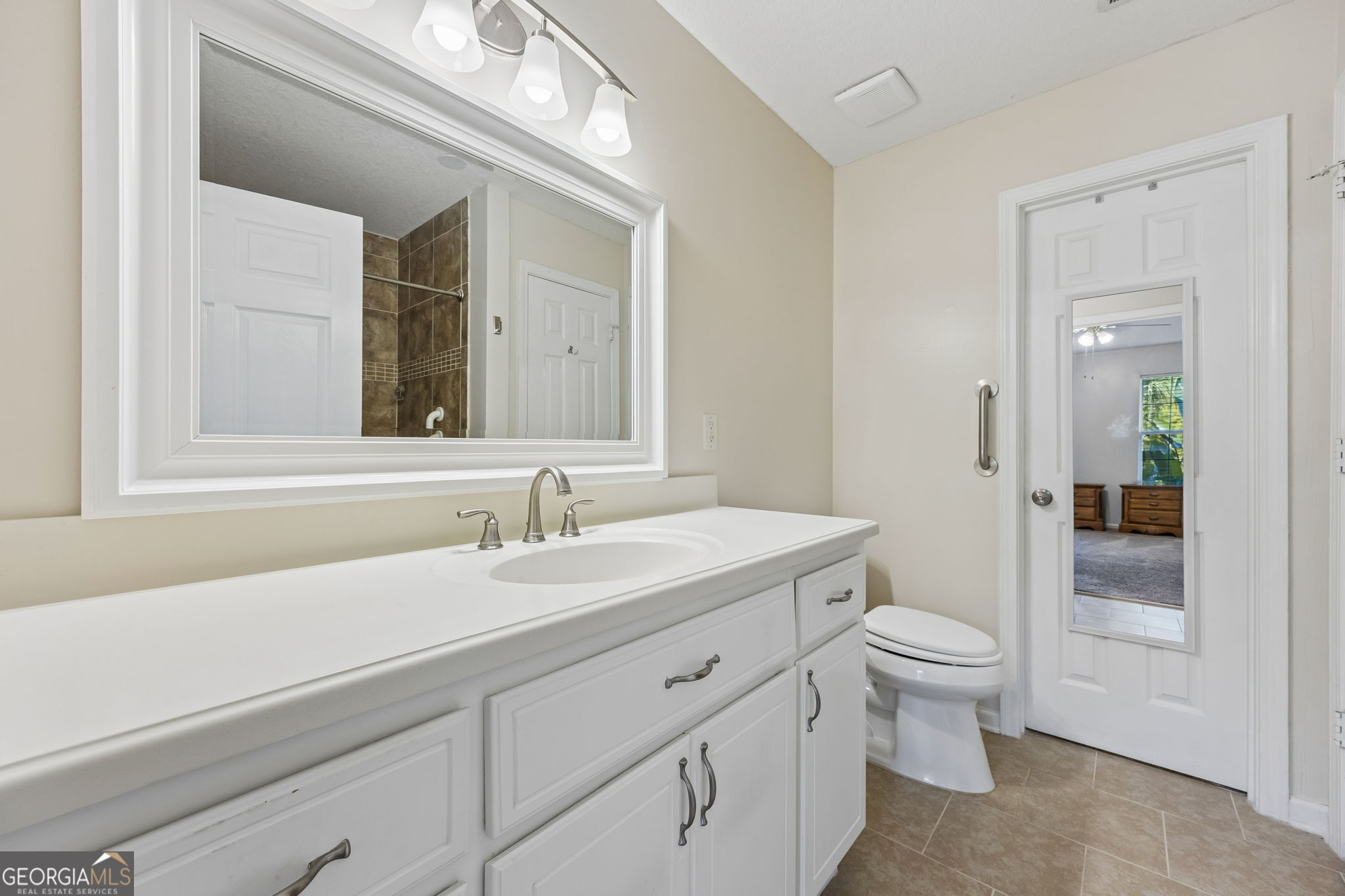 20 Lakefront Drive Property Photo 19