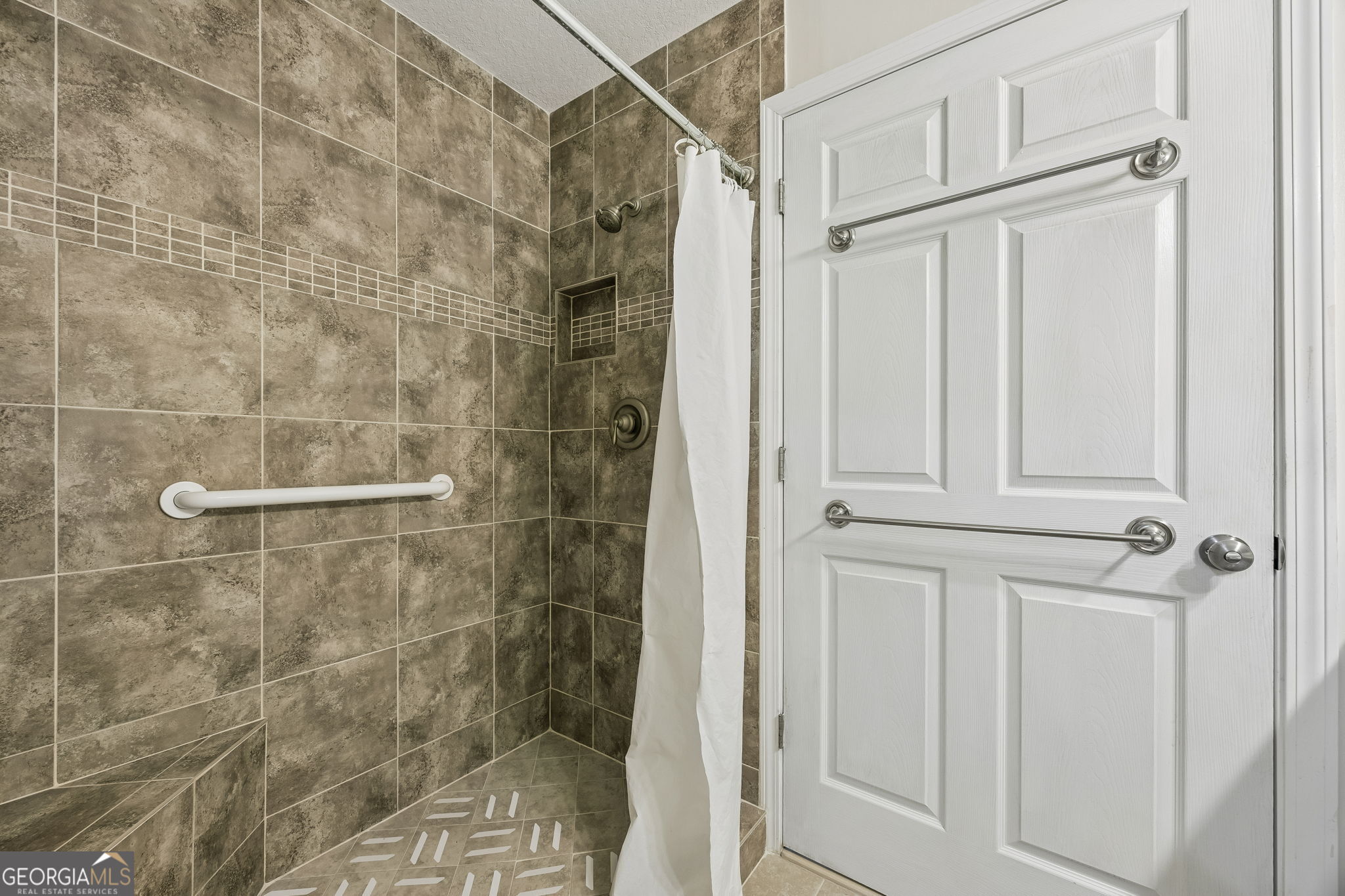 20 Lakefront Drive Property Photo 20