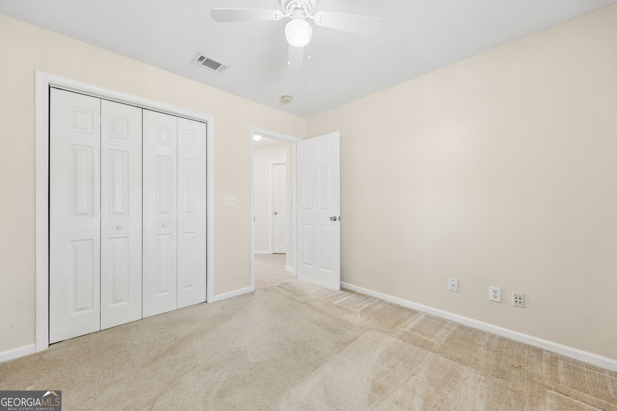20 Lakefront Drive Property Photo 25