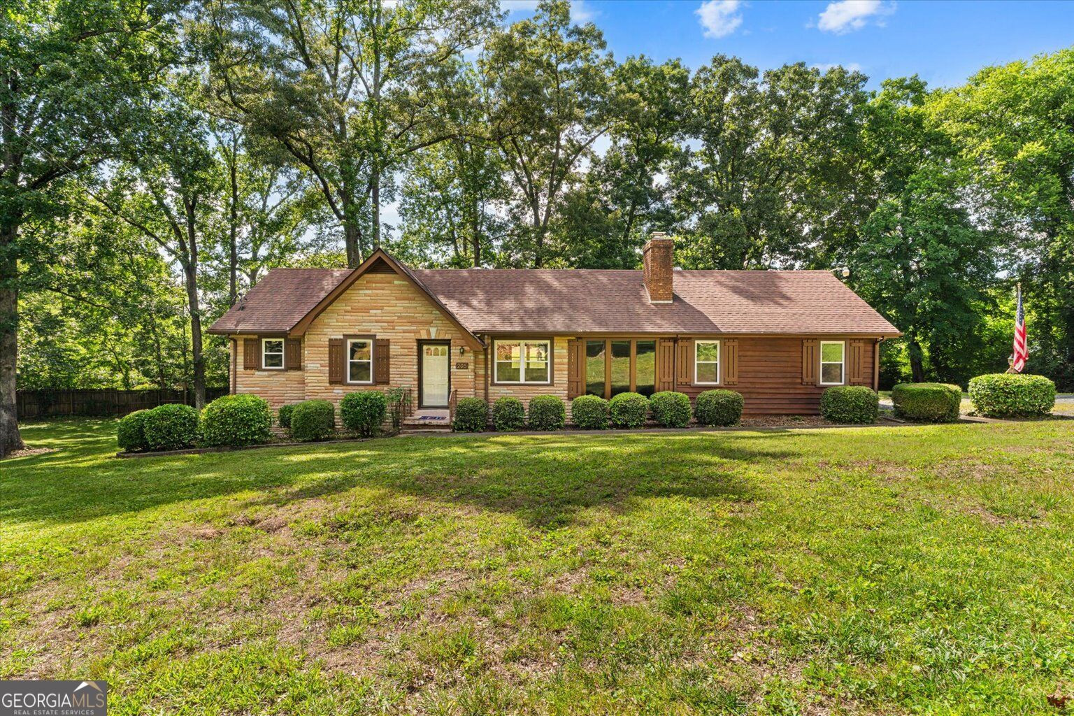 205 Mountain View Drive Property Photo 1