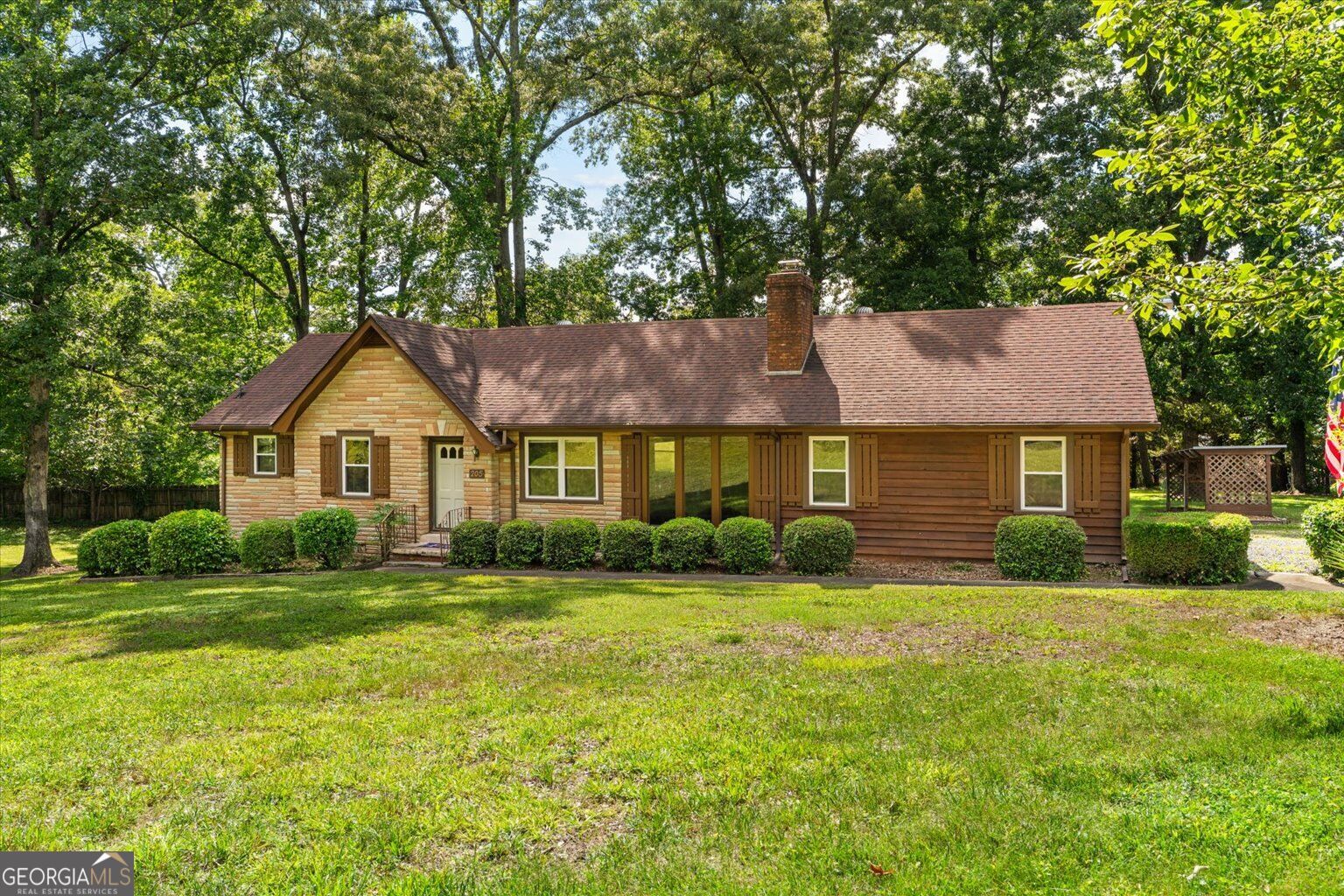 205 Mountain View Drive Property Photo 5