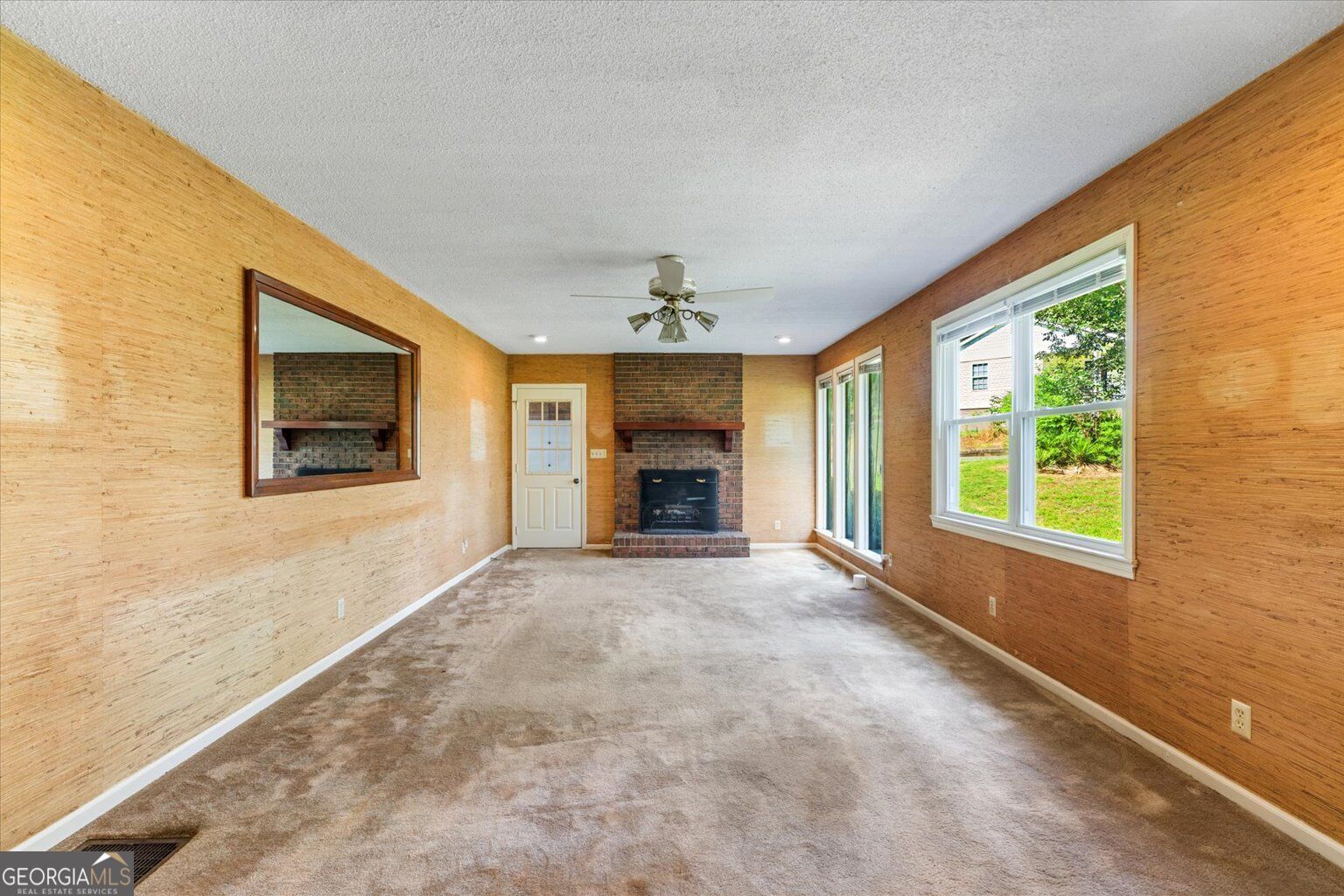 205 Mountain View Drive Property Photo 11