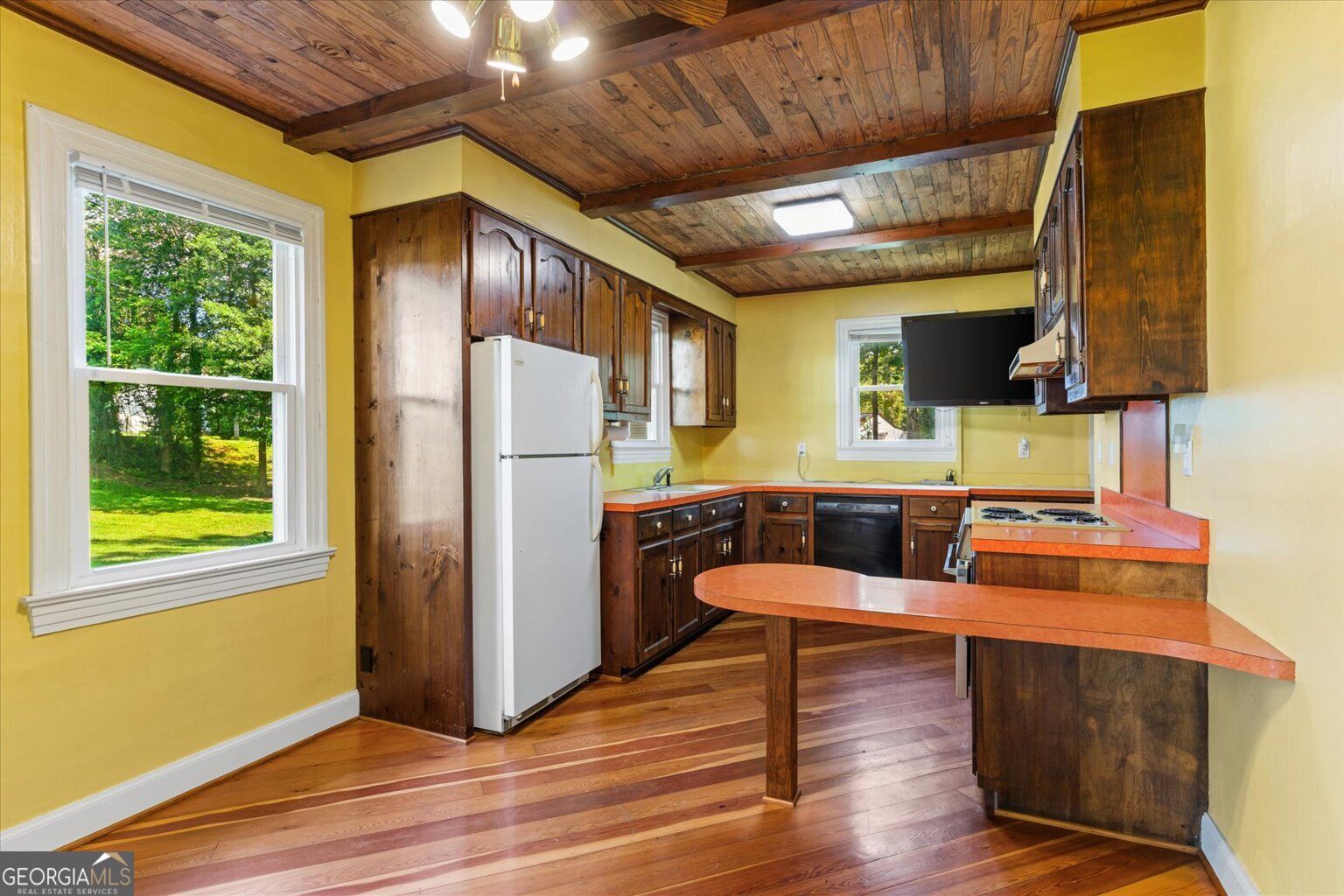 205 Mountain View Drive Property Photo 13
