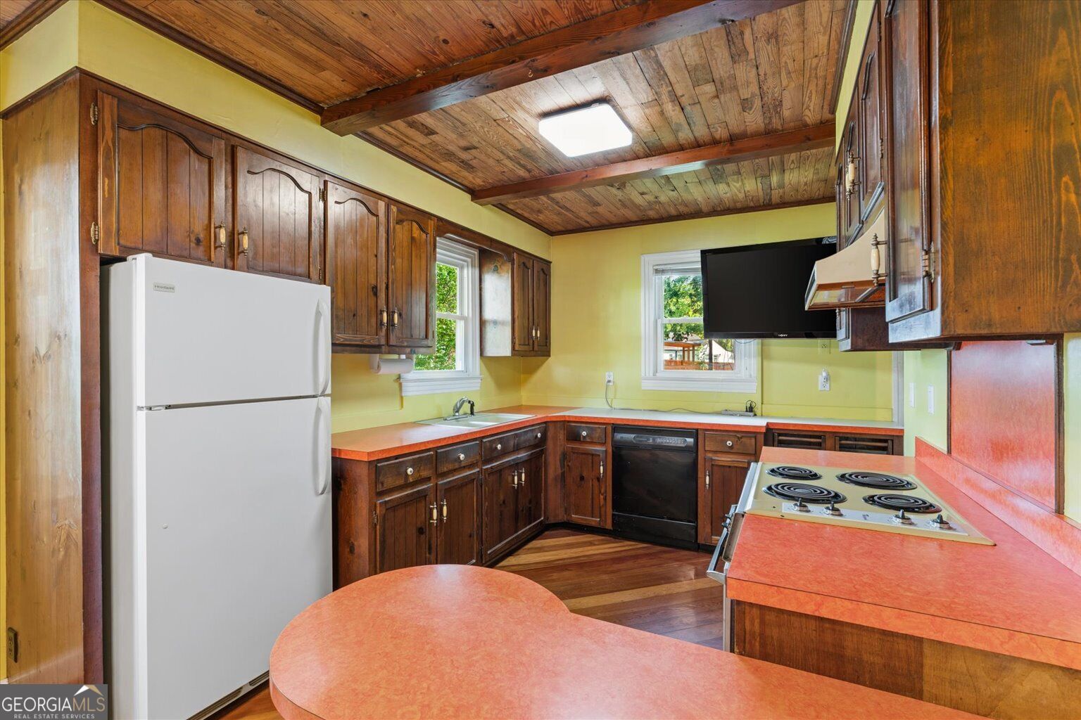 205 Mountain View Drive Property Photo 15