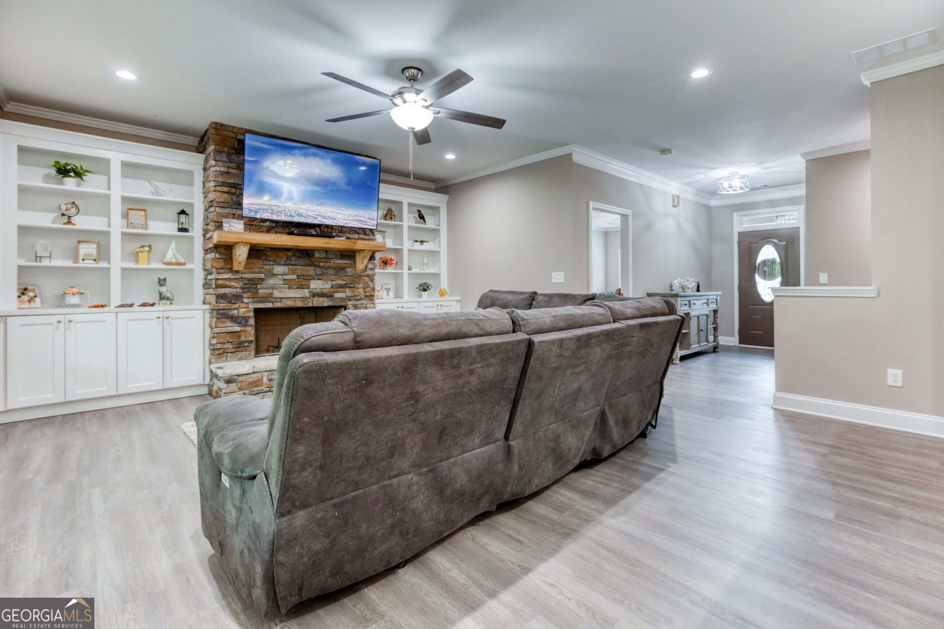 2529 Shockley Springs Drive Property Photo 3