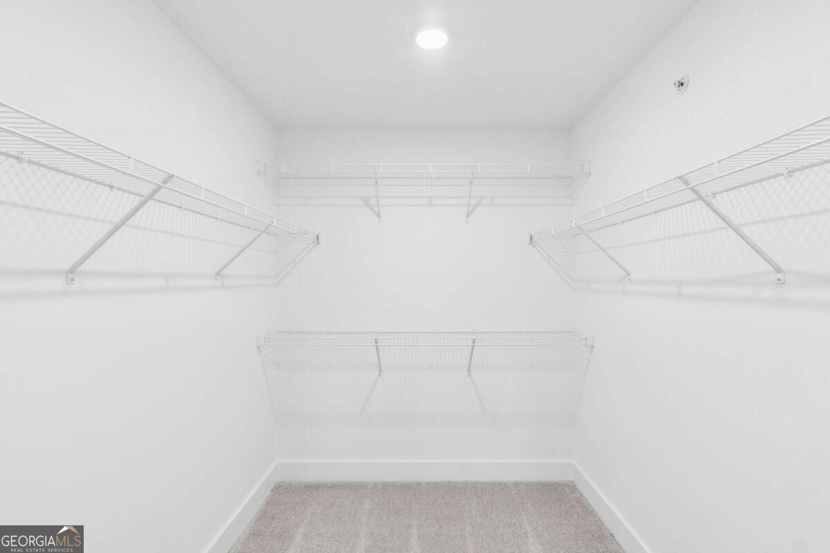 222 Redbud Road Property Photo 13