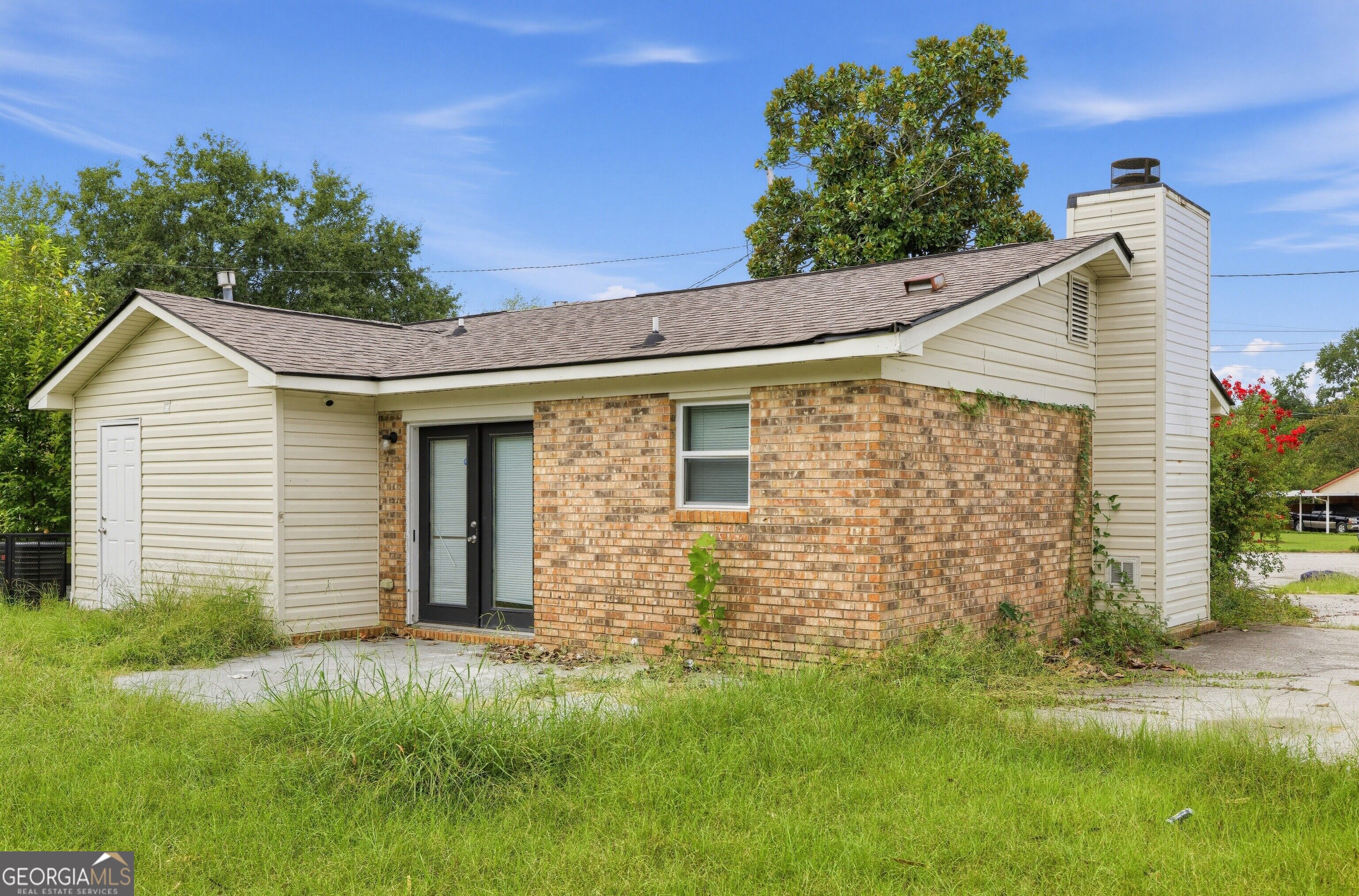 1856 Formosa Drive Property Photo 4