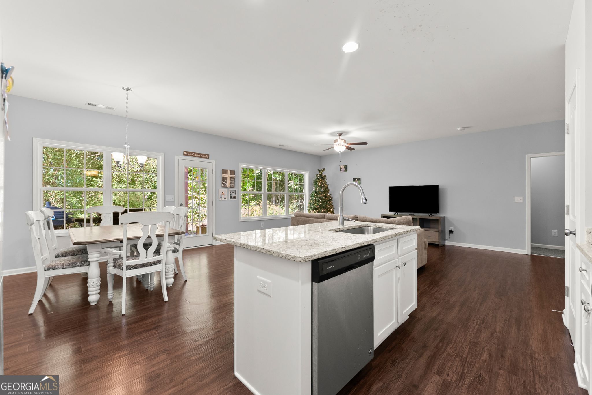 314 Highland Pointe Drive Property Photo 13
