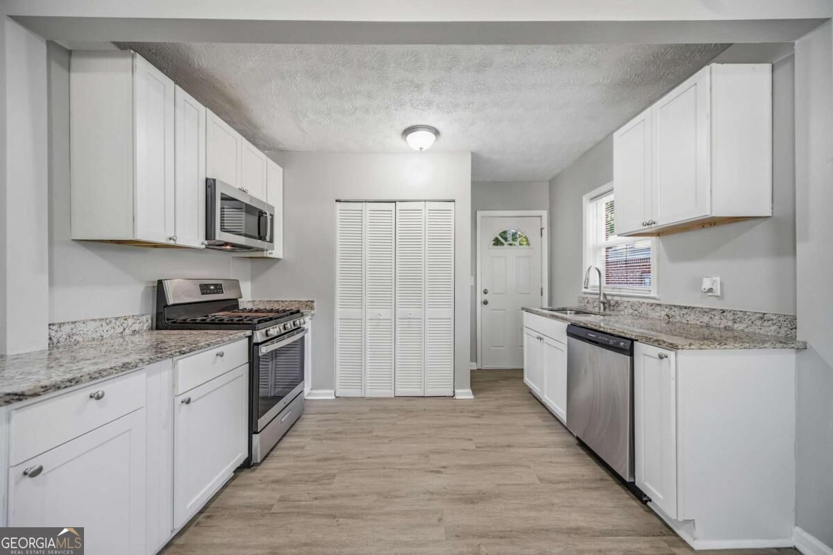 1292 Beecher Street Sw Property Photo 8
