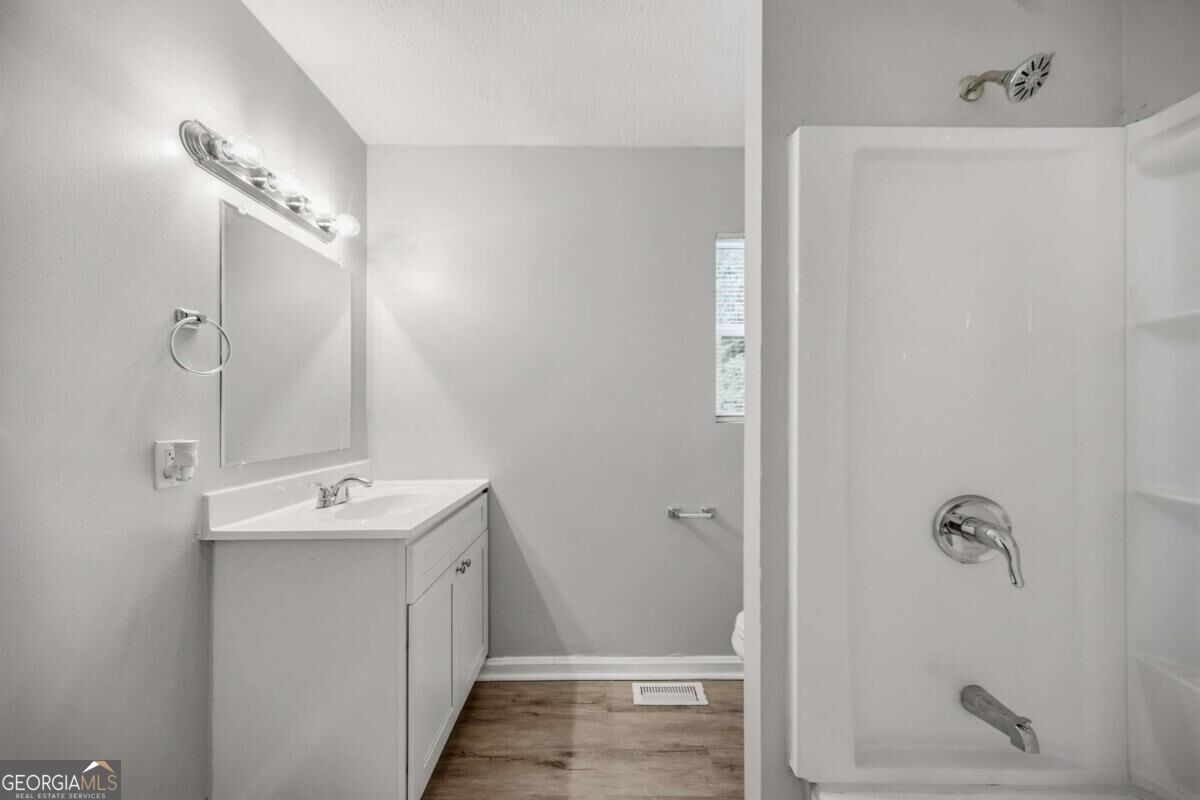 1292 Beecher Street Sw Property Photo 23