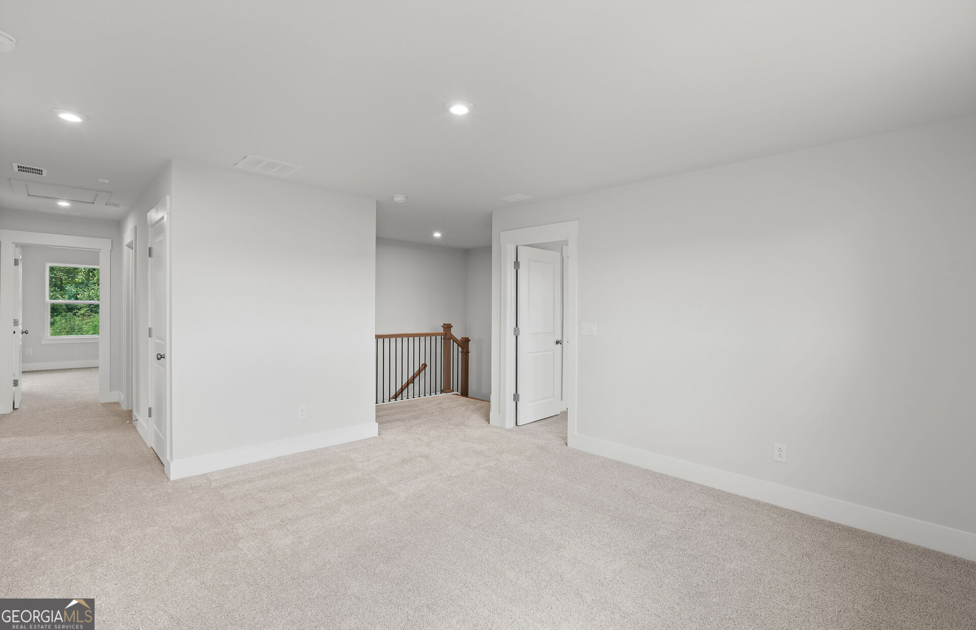 235 Lucas Court Property Photo 13