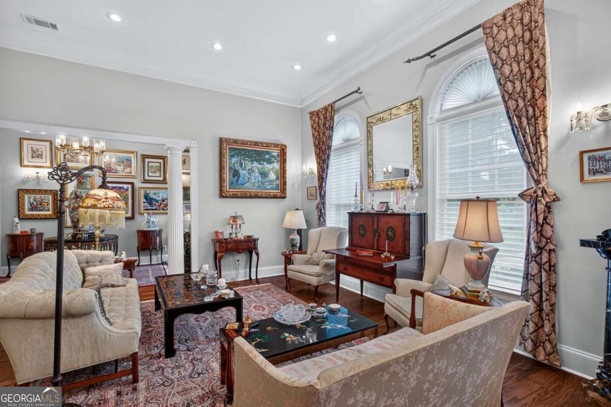 2 Parsons Lane Property Photo 8