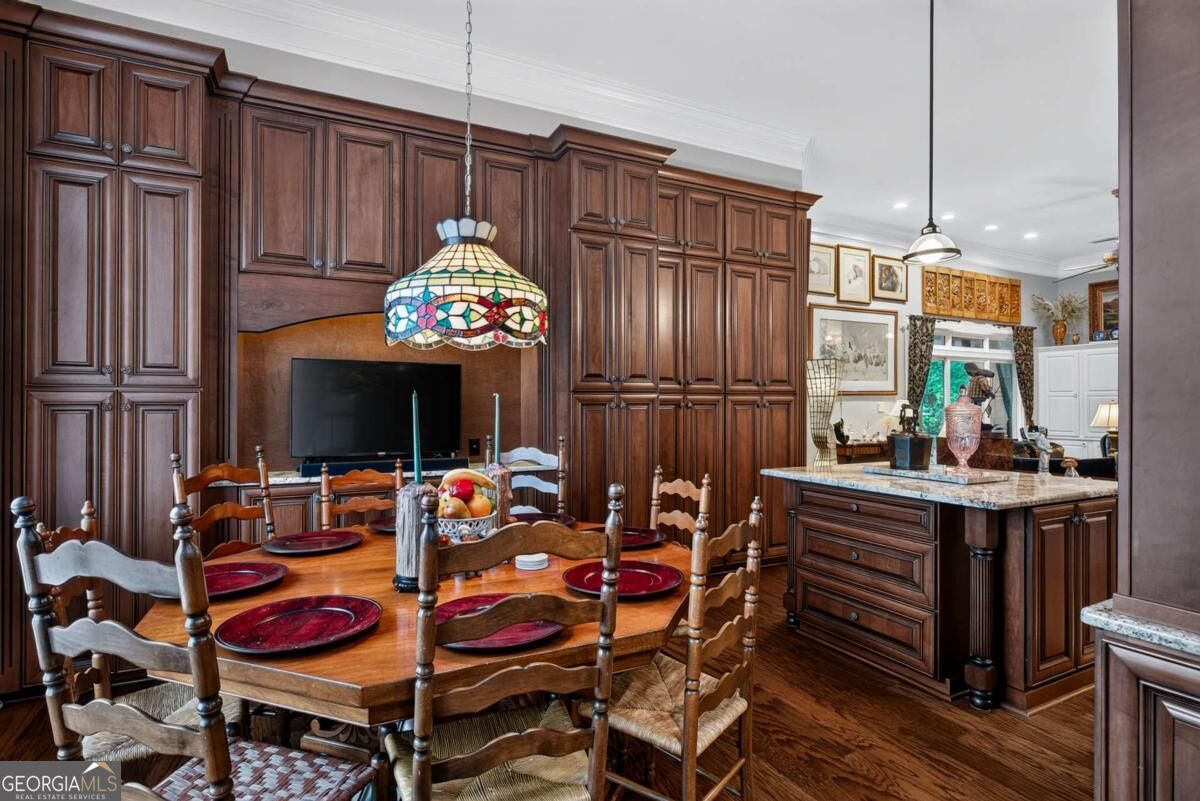 2 Parsons Lane Property Photo 14