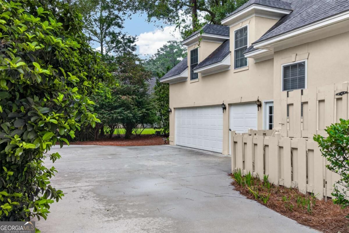 2 Parsons Lane Property Photo 52