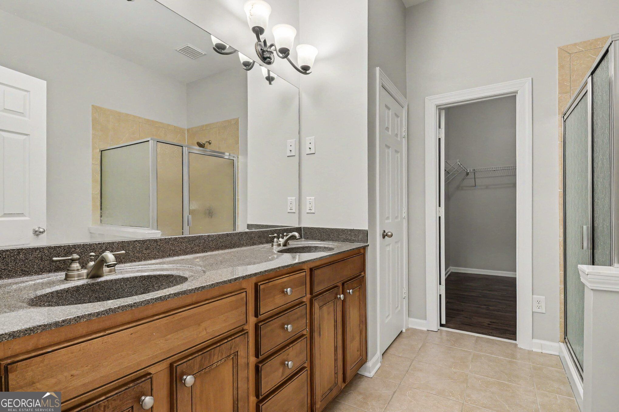3433 Kiveton Drive Property Photo 14