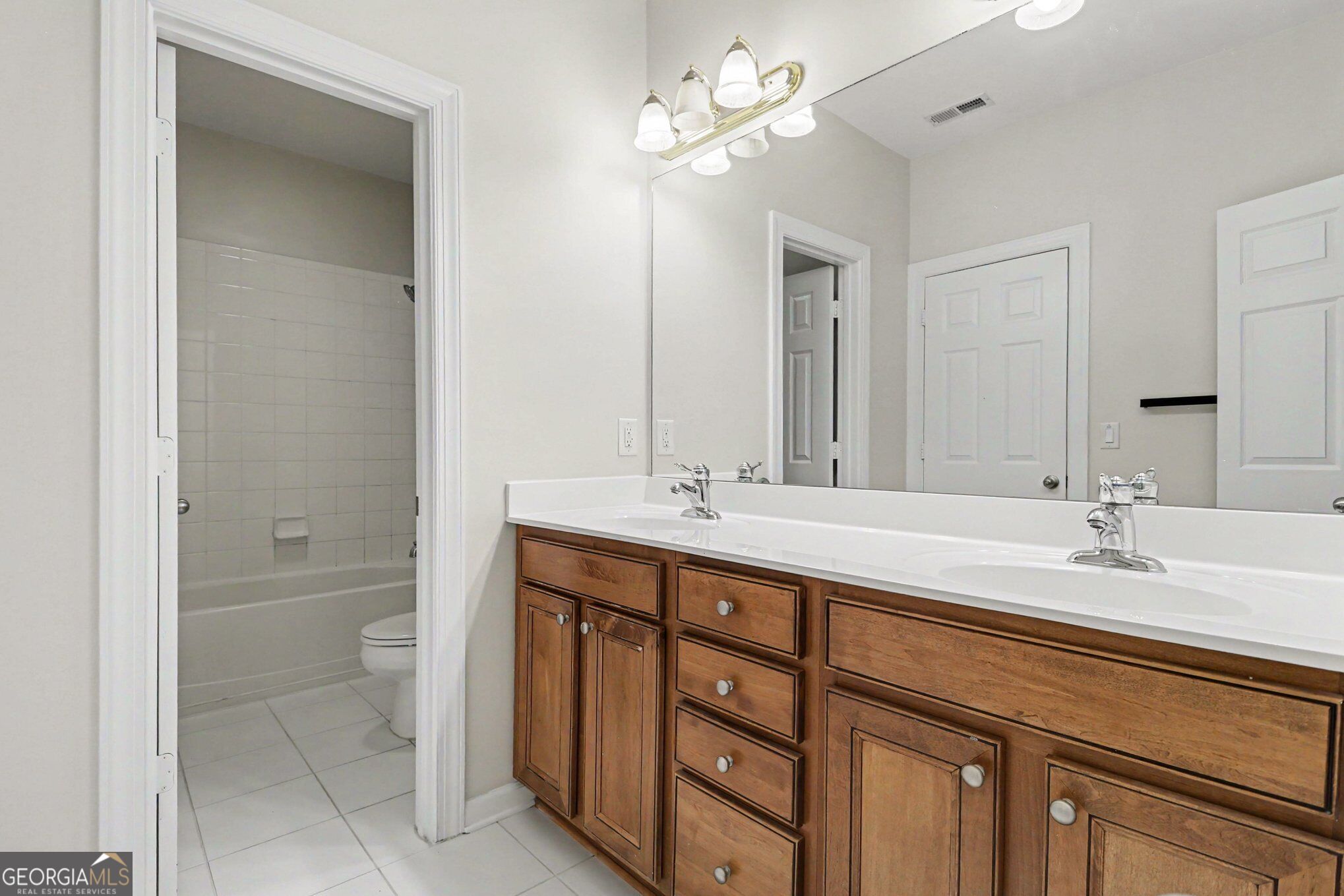 3433 Kiveton Drive Property Photo 21
