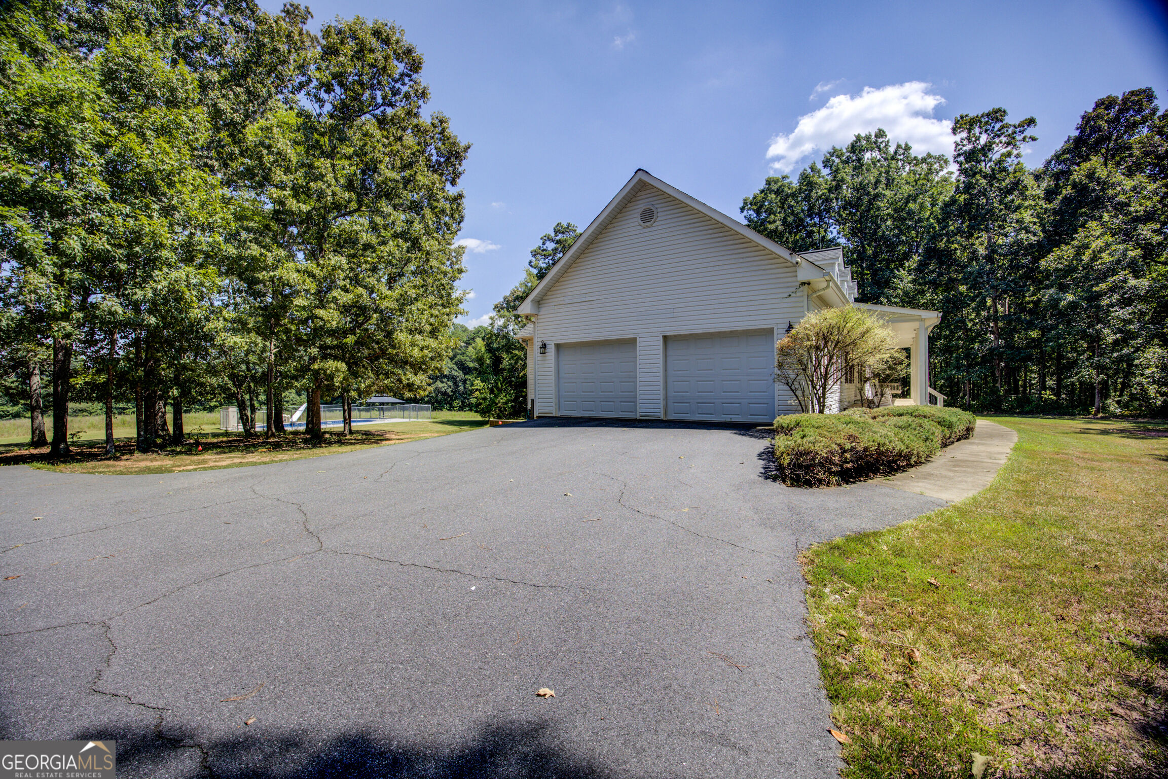 131 Washington Road Property Photo 3