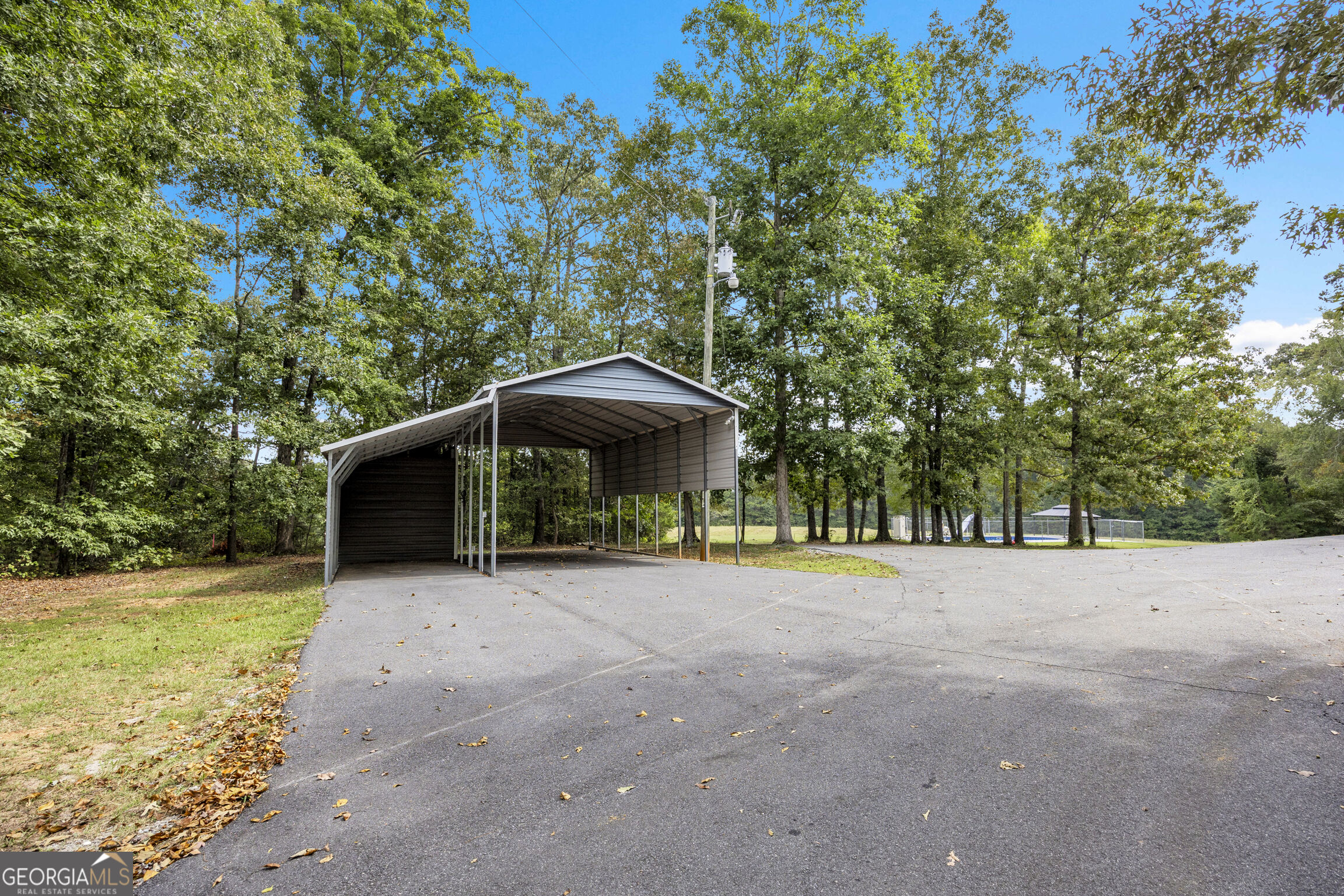 131 Washington Road Property Photo 4