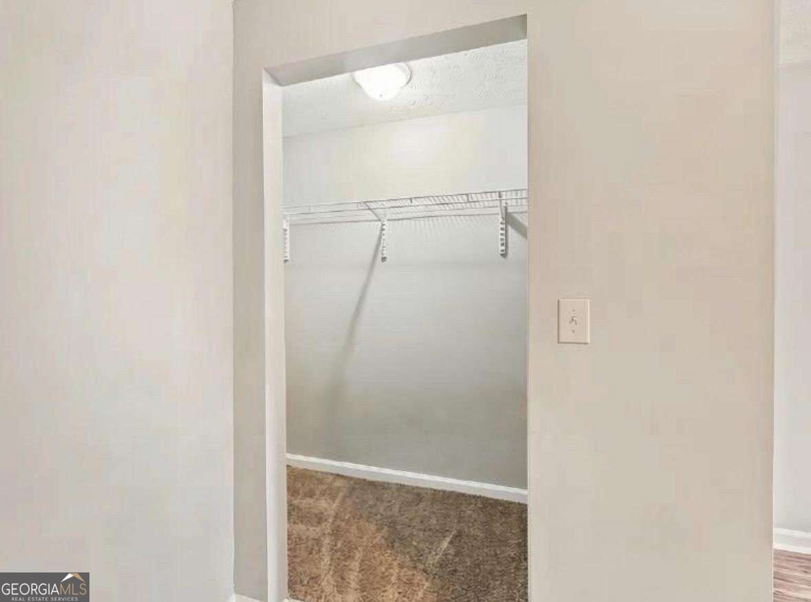 2304 Avalon Avalon Road Property Photo 6