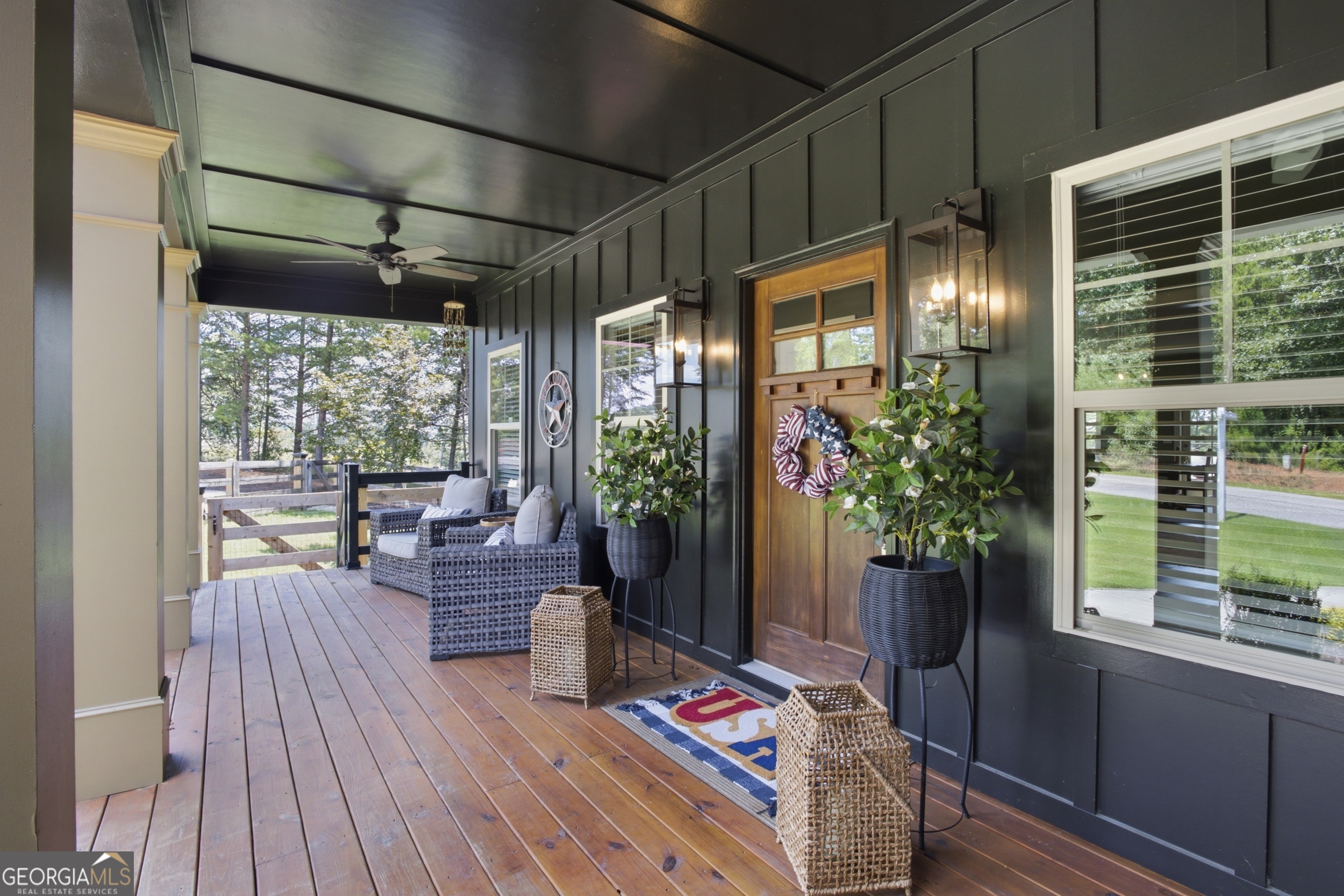 567 Crown Mountain Way Property Photo 4