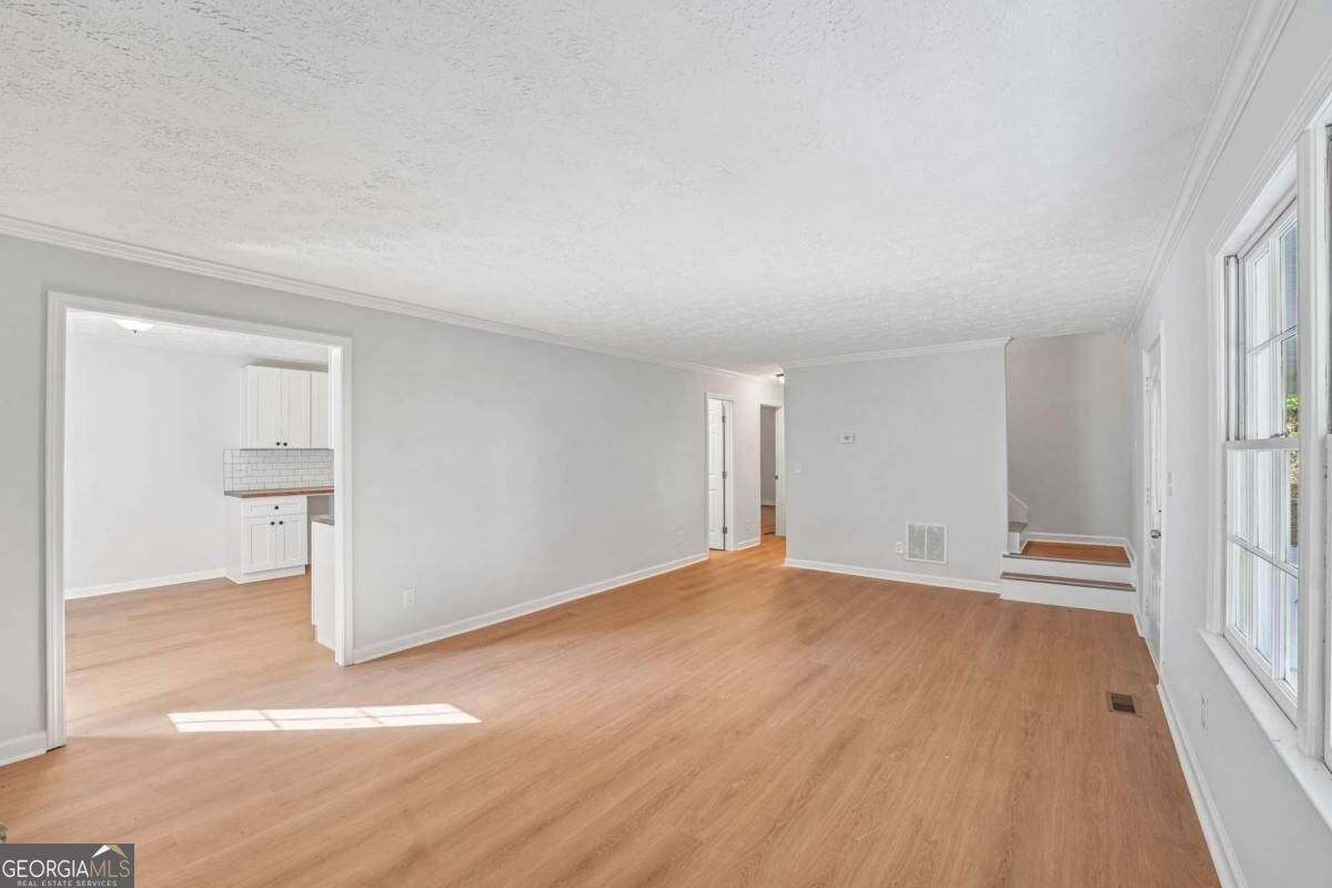 22 Oak Circle Property Photo 10