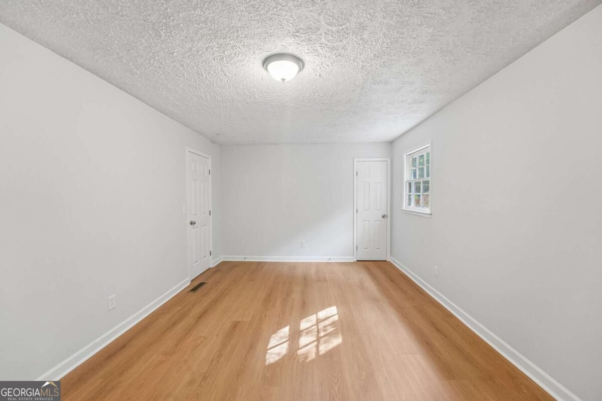 22 Oak Circle Property Photo 20