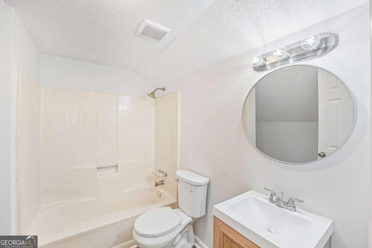 22 Oak Circle Property Photo 25
