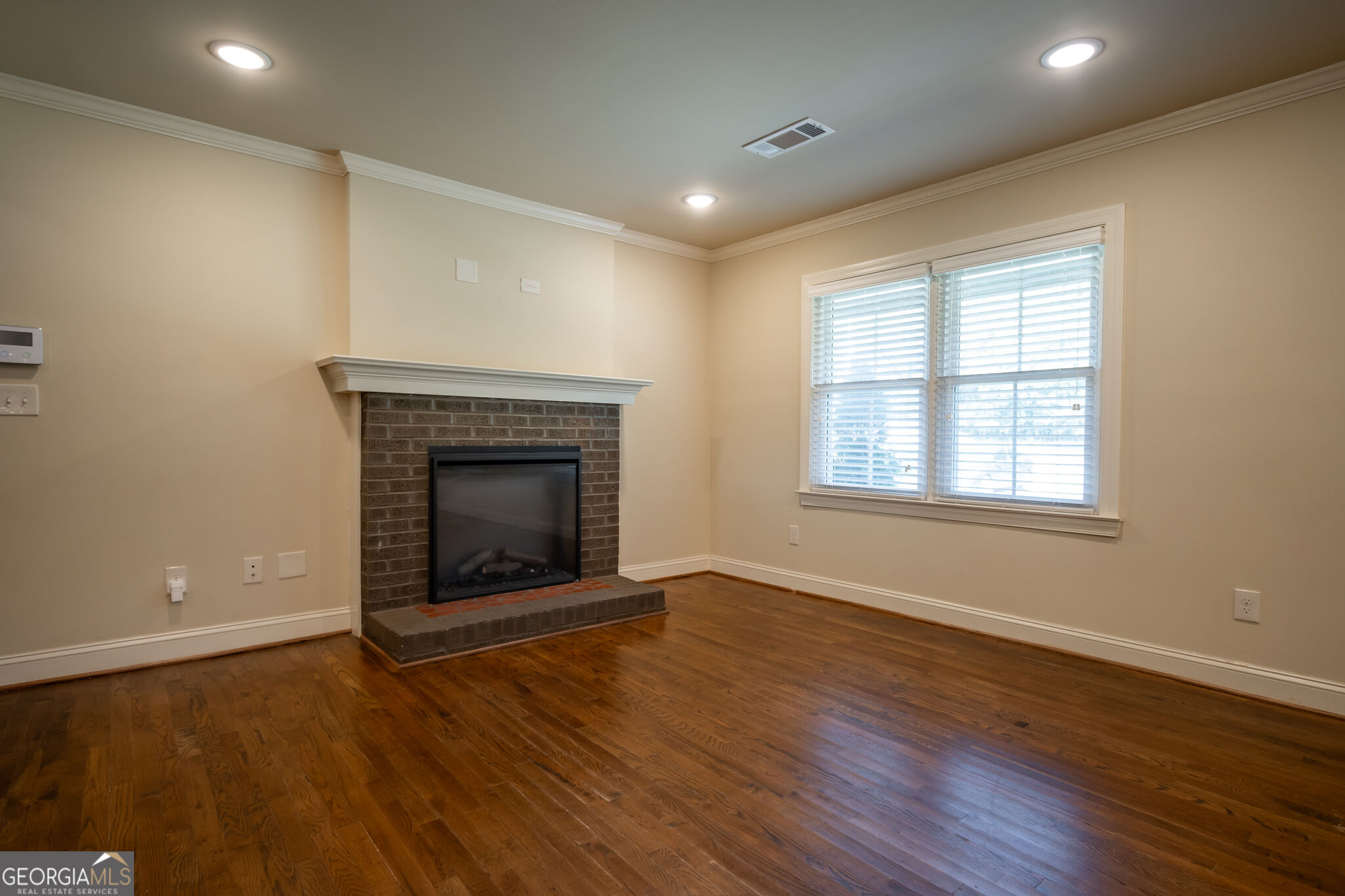 2029 Gratis Road Property Photo 5
