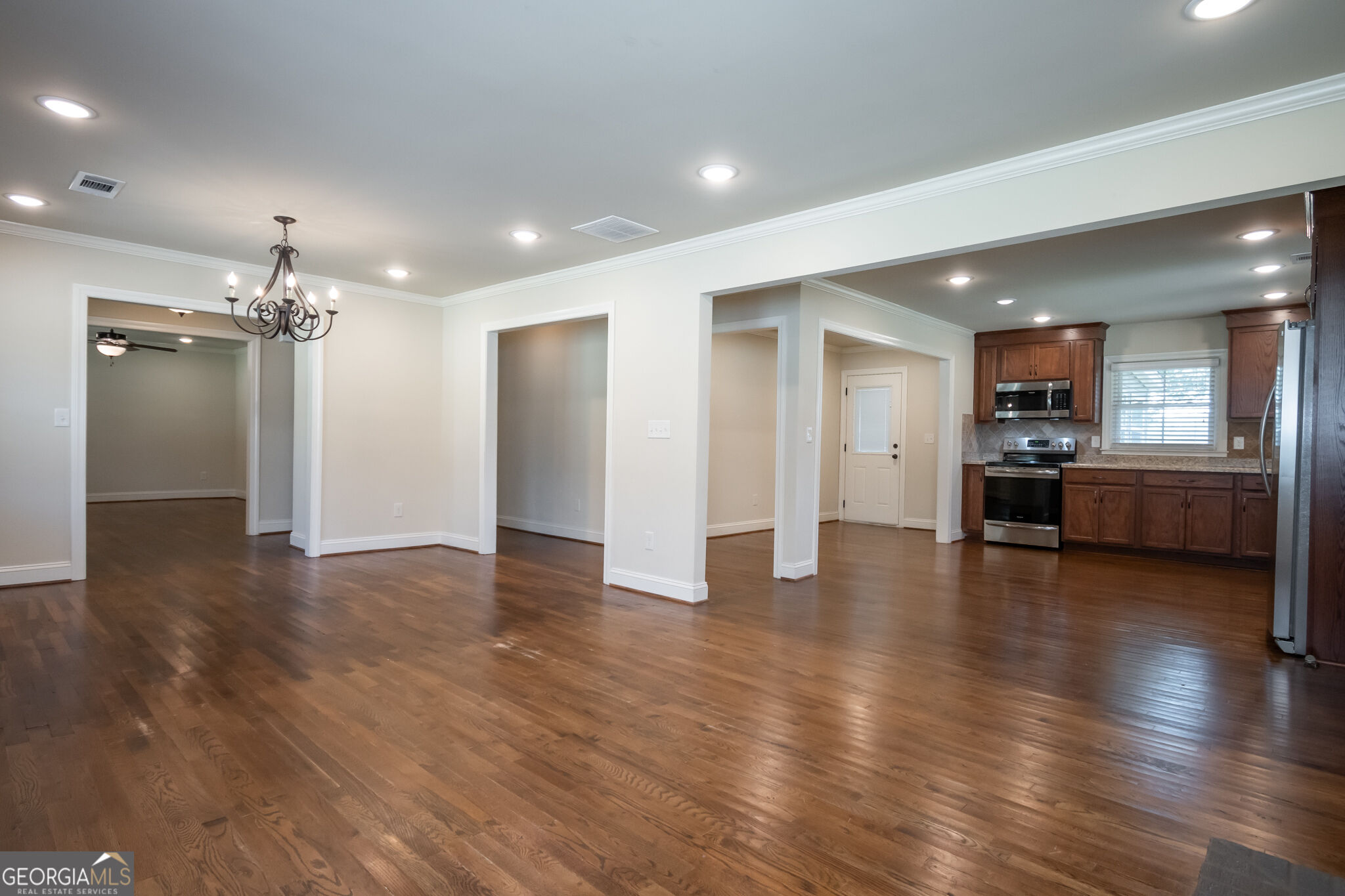 2029 Gratis Road Property Photo 7