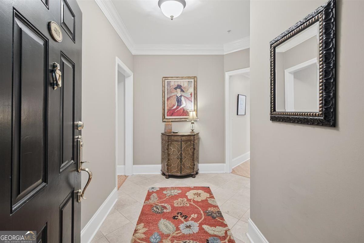 4100 Paces Walk Se # 4101 Property Photo 11