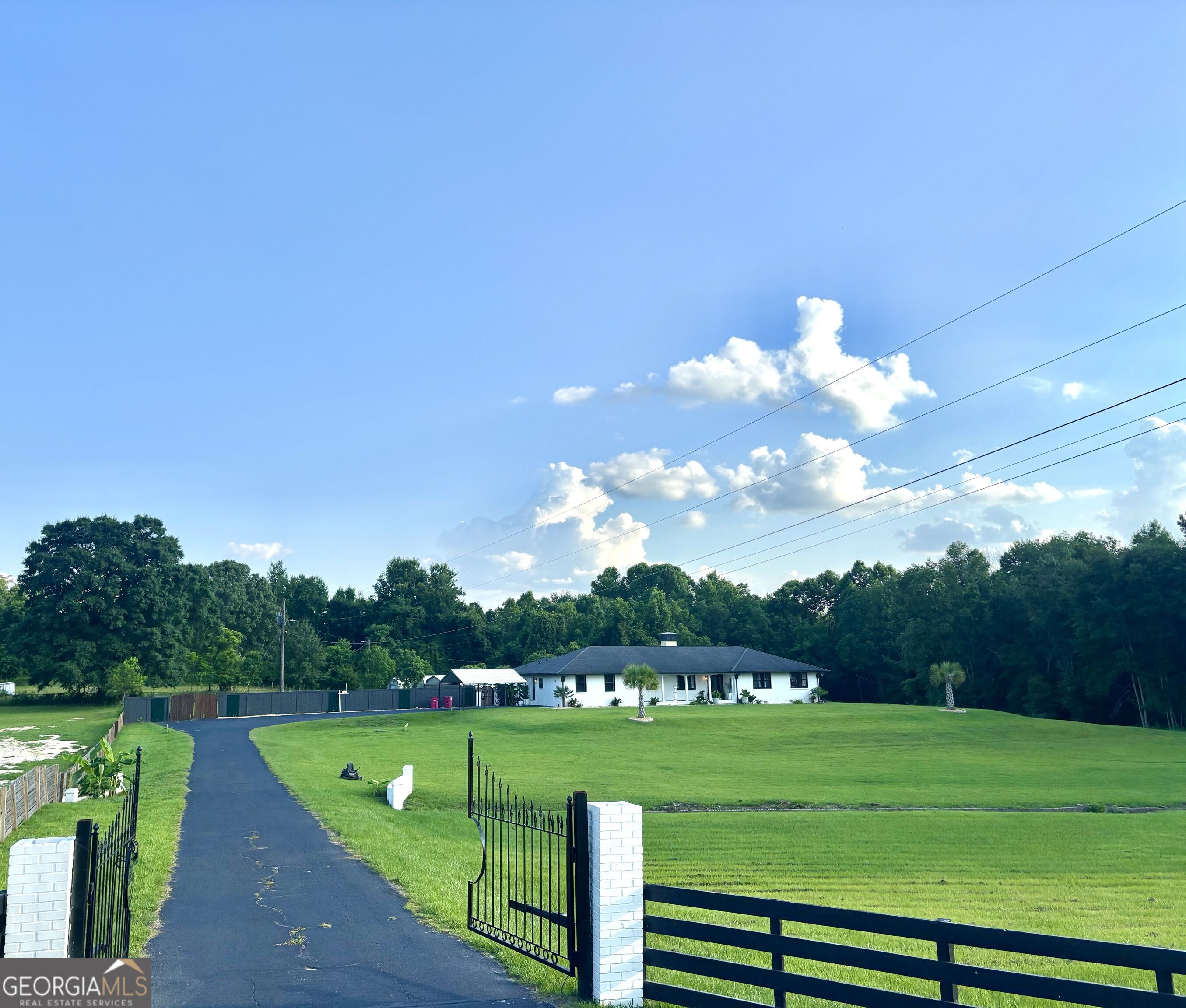 1842 Williamson Road Property Photo 1