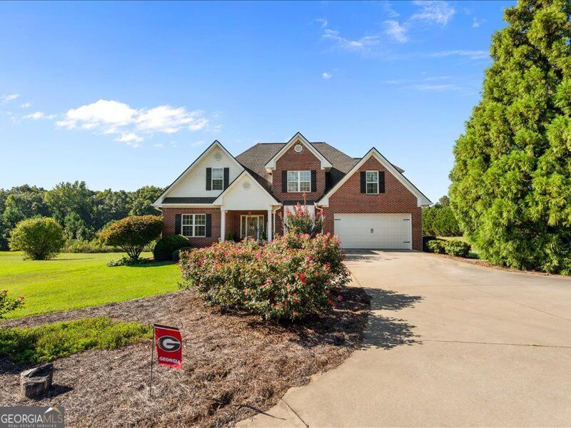 1285 Highway 5 E Property Photo 5