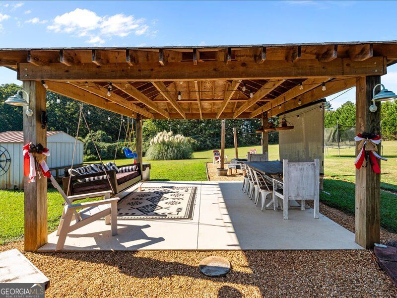 1285 Highway 5 E Property Photo 49