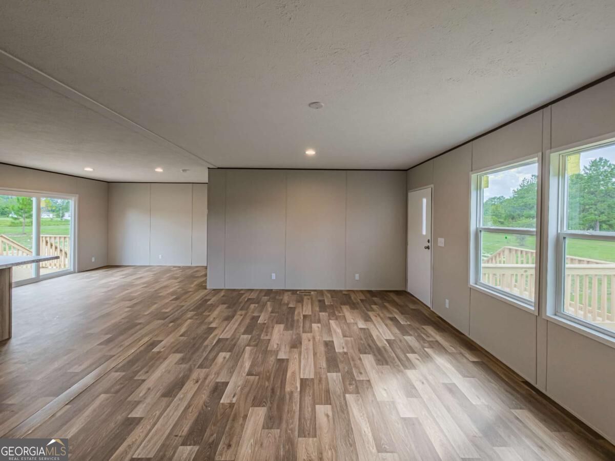 201 Meadow Hill Lane Property Photo 11