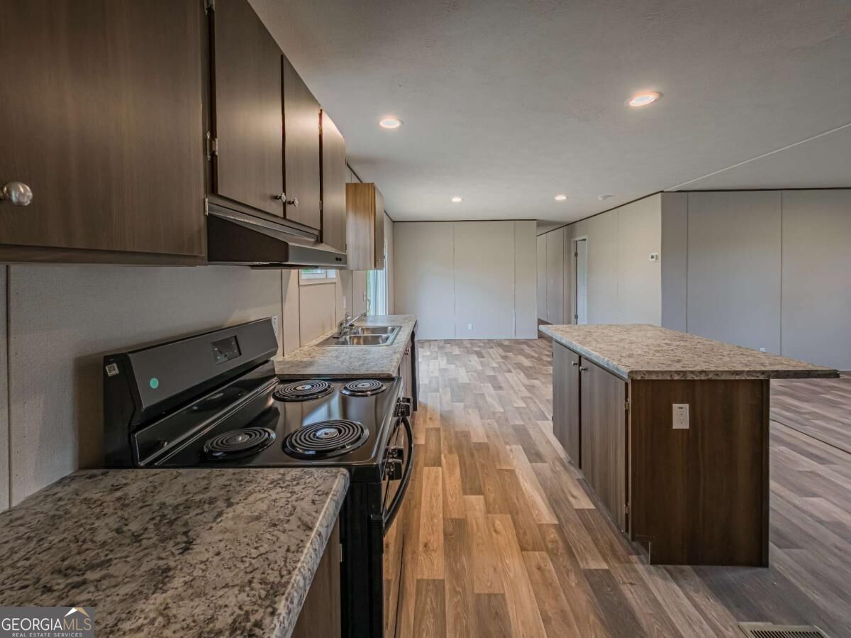201 Meadow Hill Lane Property Photo 14