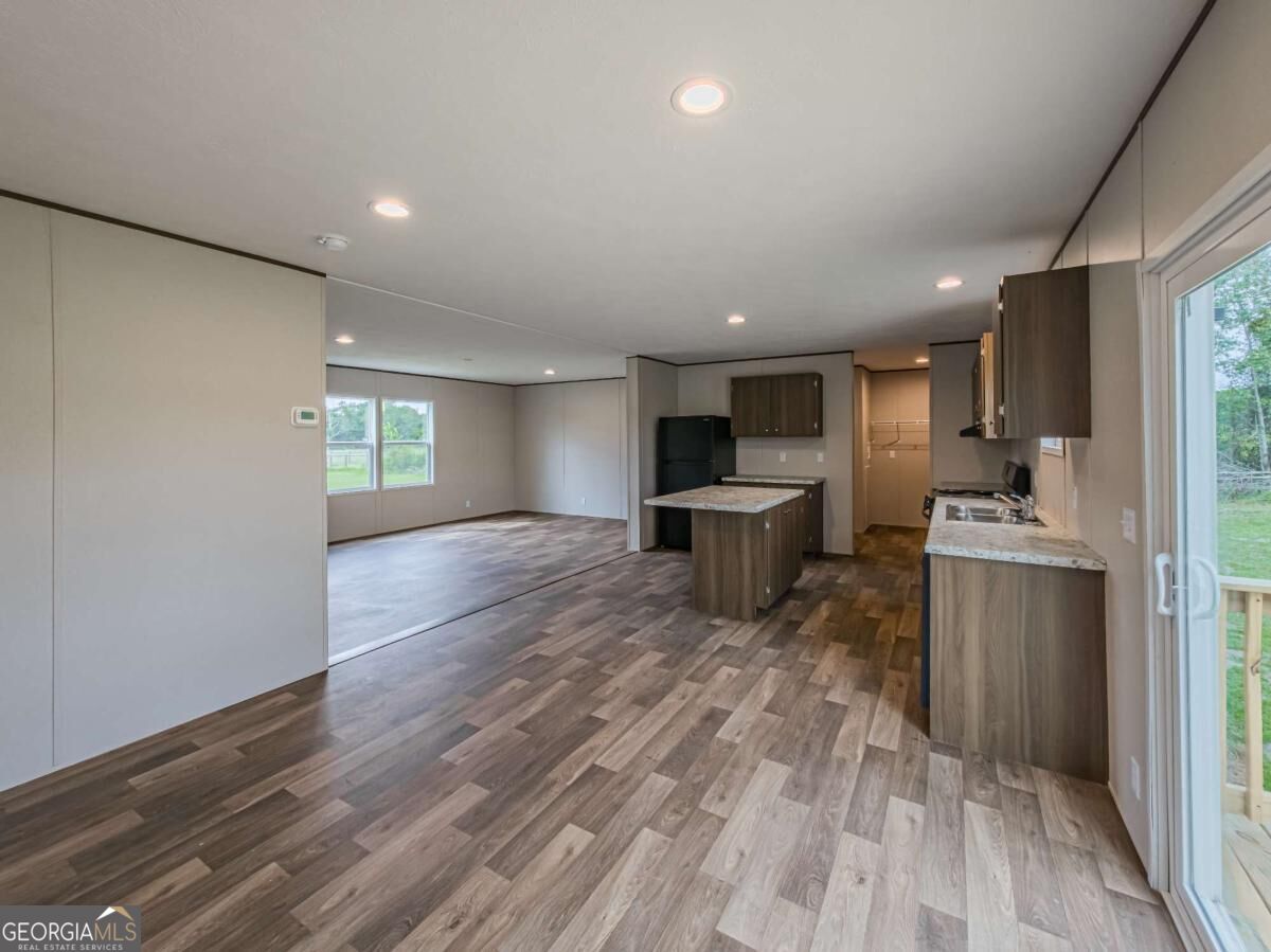 201 Meadow Hill Lane Property Photo 18