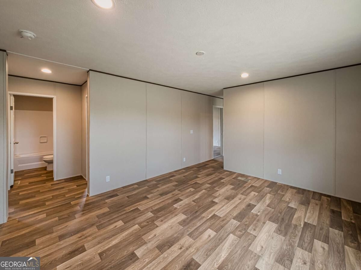 201 Meadow Hill Lane Property Photo 35