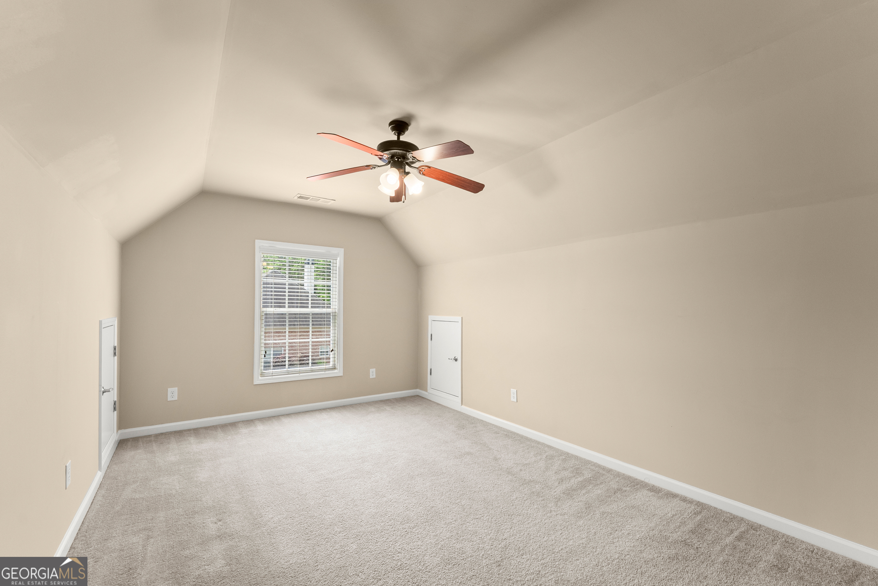 2110 Retreat Haven Lane Property Photo 32
