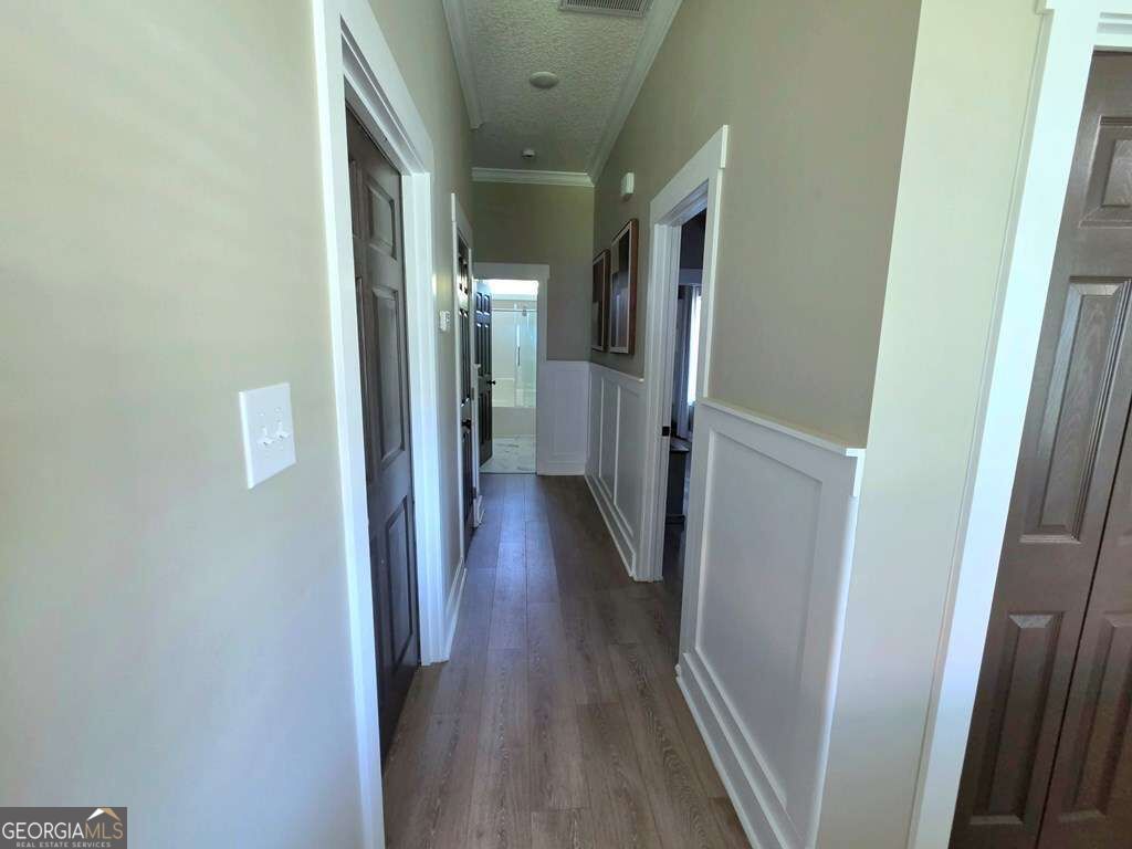 215 E Eighth Street Property Photo 15