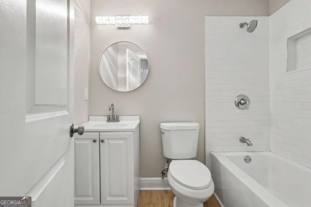 6010 Fieldcrest Drive Property Photo 25