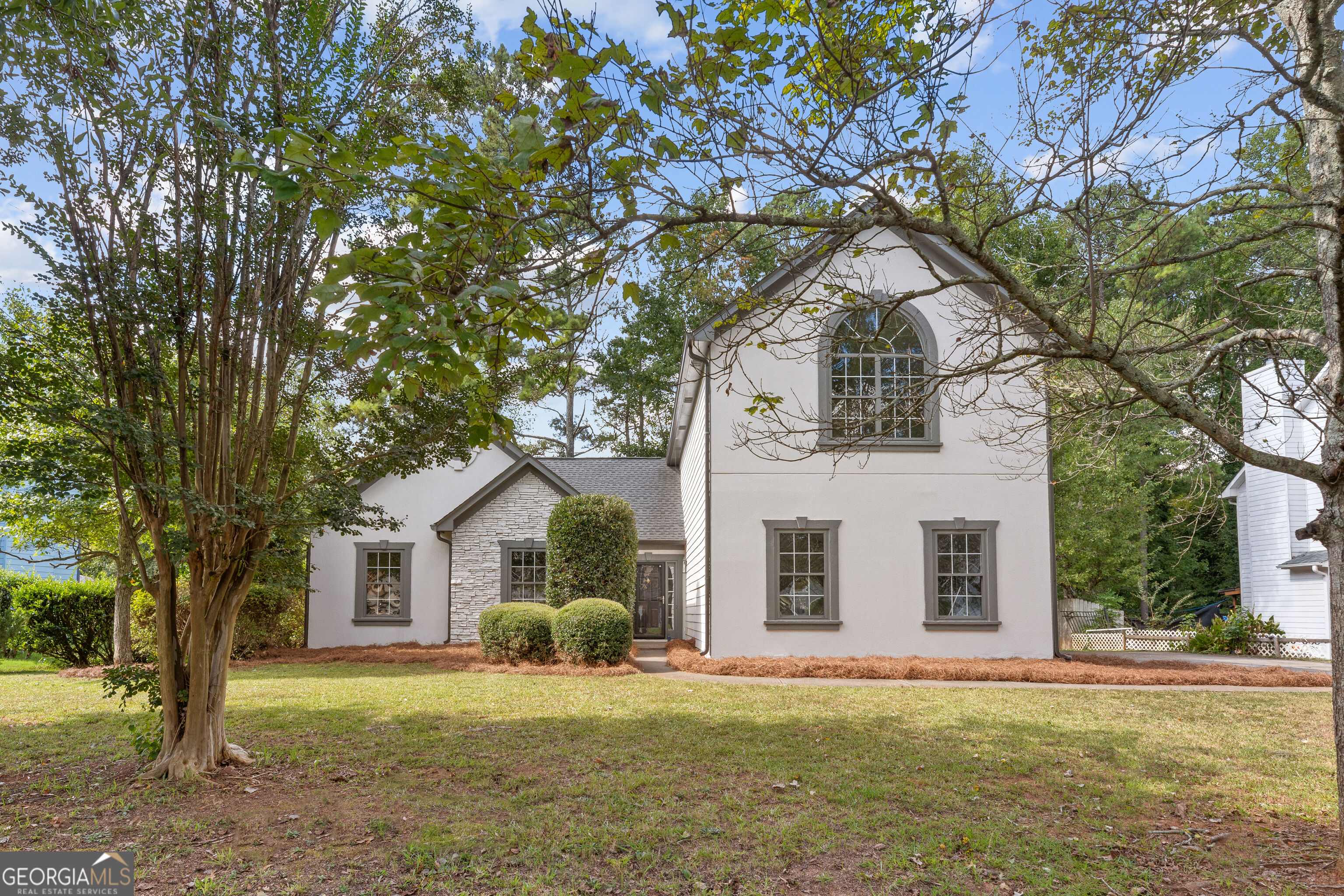 5500 Arrowind Road Nw Property Photo 1