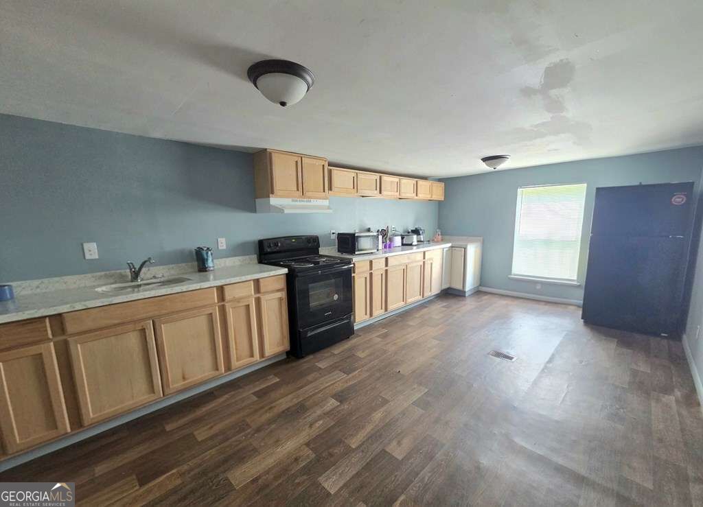 2804 Stuart Drive Property Photo 6