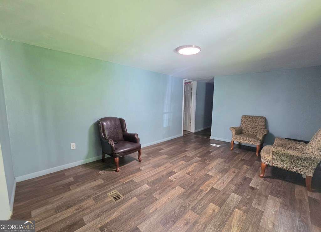 2804 Stuart Drive Property Photo 8